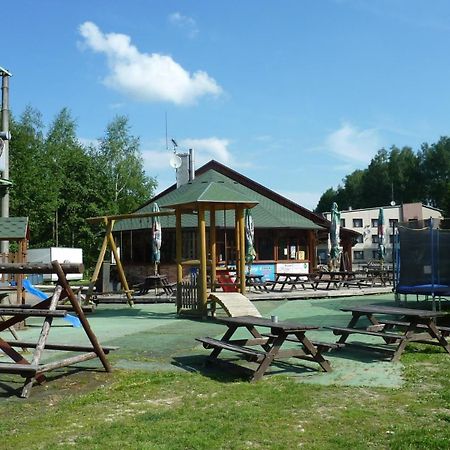 Penzion Horalka Hlinsko Buitenkant foto